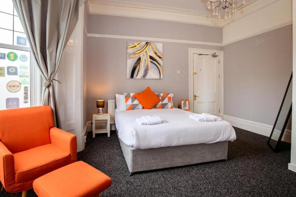 The Alexander - By Tifa Stays Swansea Buitenkant foto